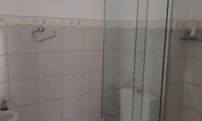 Condomínio Vila Vitó...