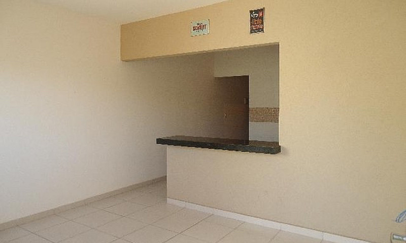 Goiânia - Casa Padrã...