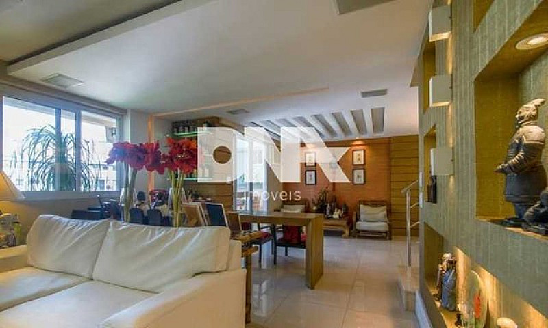 Apartamento-À Venda-...