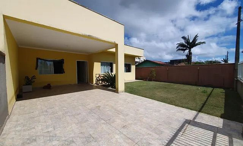 Casa Com 3 Dormitóri...