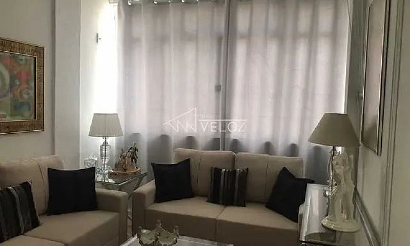 Apartamento-À Venda-...