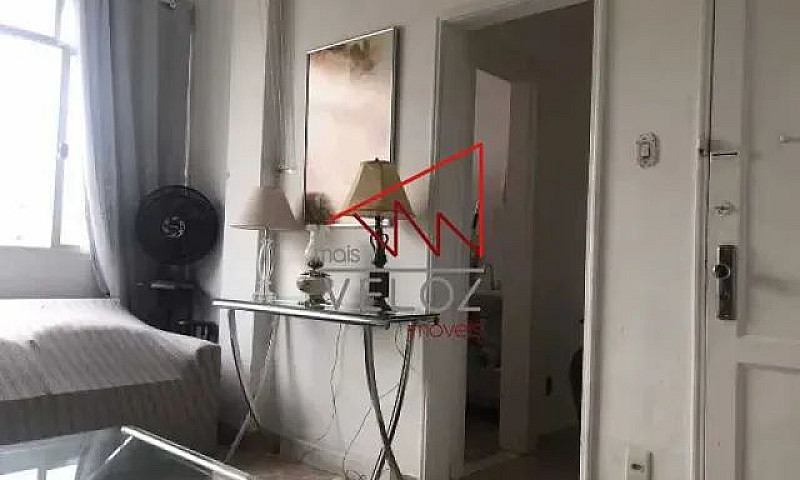 Apartamento-À Venda-...
