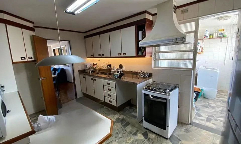 Apartamento À Venda ...