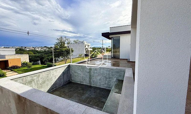 Casa De Condomínio E...
