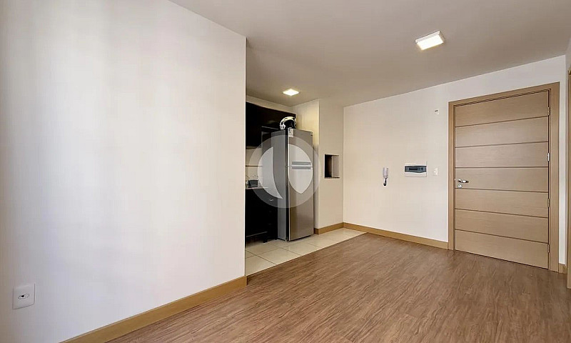 Apartamento Semimobi...