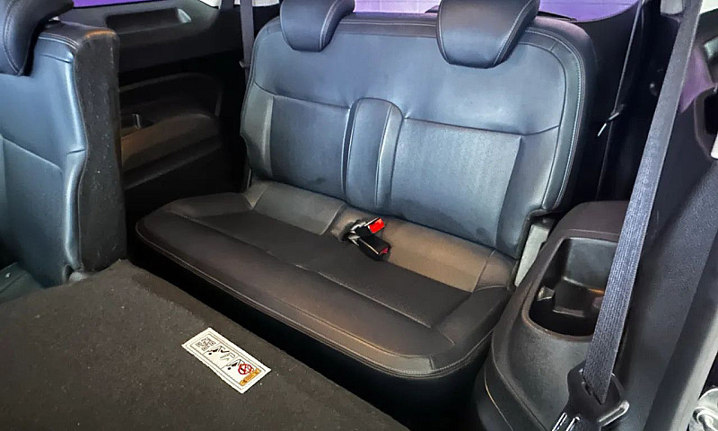 Chevrolet Spin Premi...