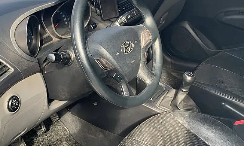 Hyundai Hb20S C.plus...