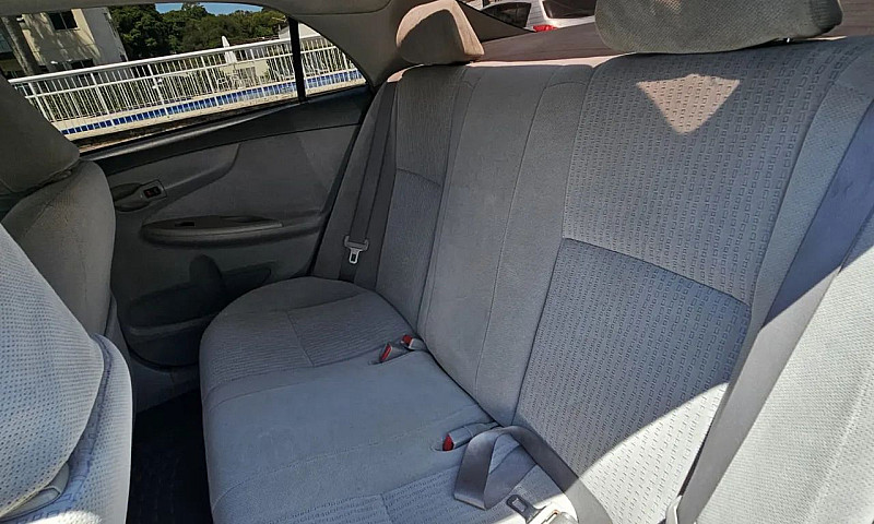Toyota Corolla Xli 1...