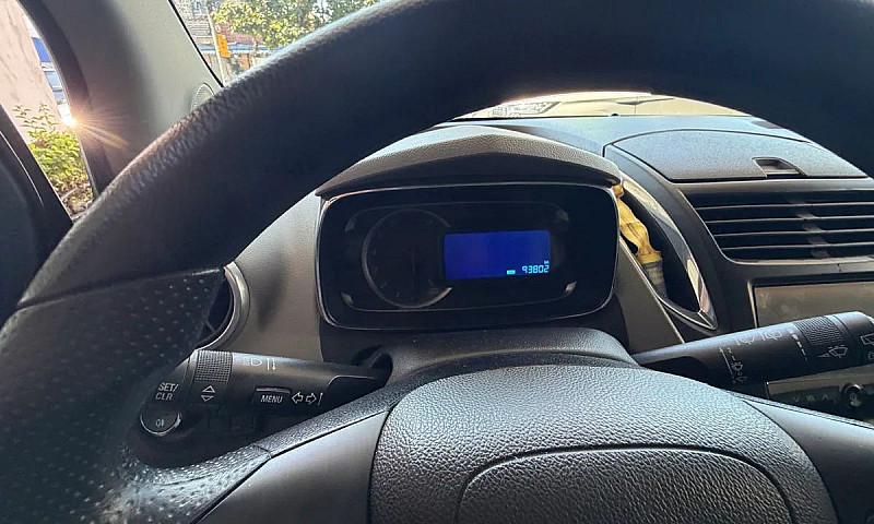 Chevrolet Tracker Lt...