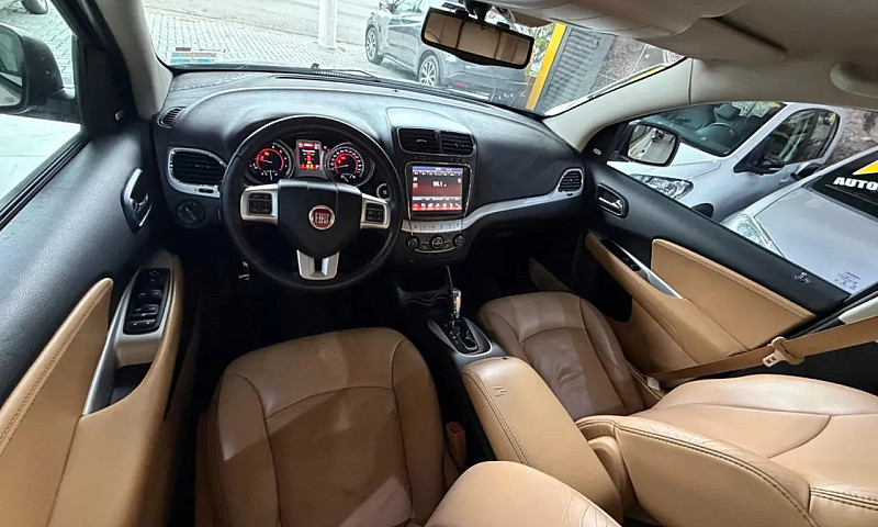 Fiat Freemont 2.4 16...
