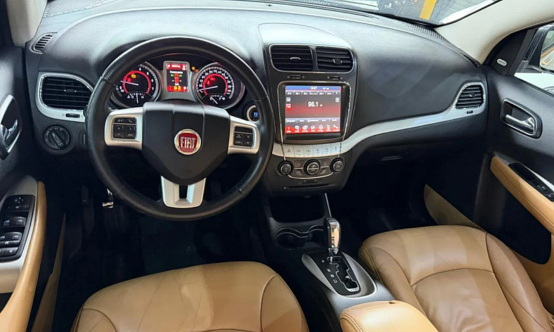Fiat Freemont 2.4 16...