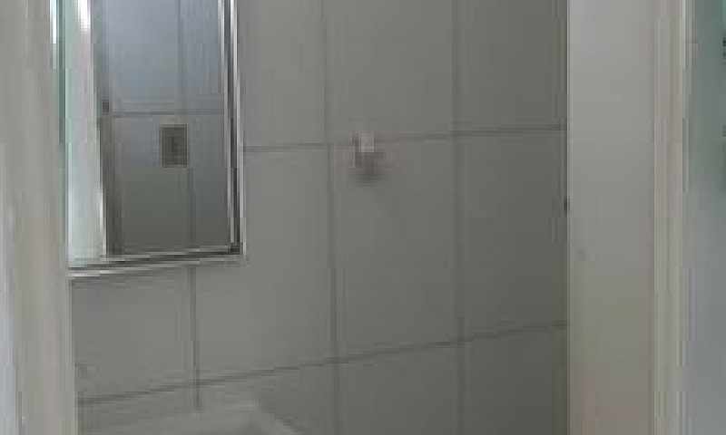 Aps. 1 Quarto (Aveni...