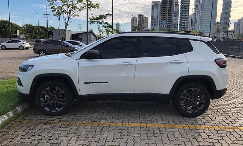 Jeep Compass Longitu...