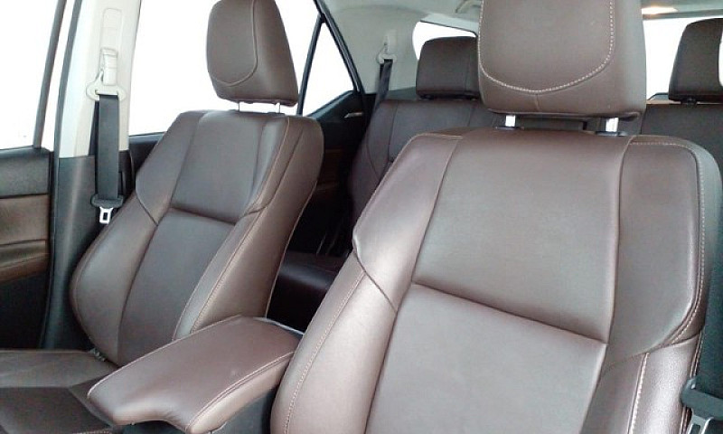 Toyota Hilux Sw4 Srx...