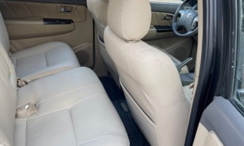 Hilux Sw4 Diesel 7Lu...