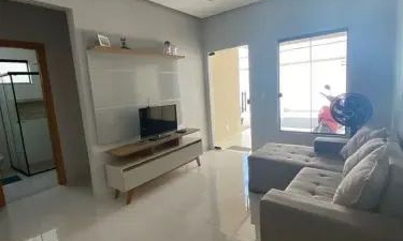 Vendo Essa Casa Com ...