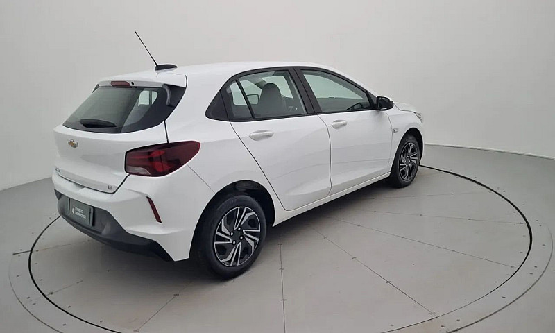 Chevrolet Onix Hatch...