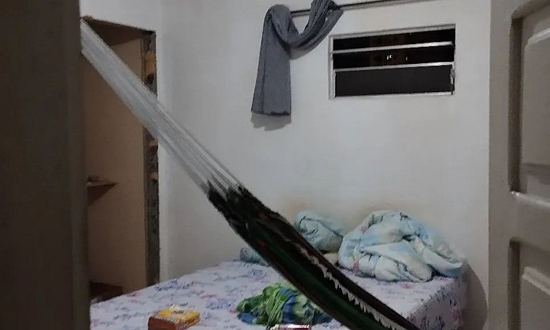 Casa Bem Localizada ...