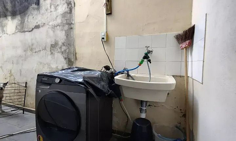 Excelente Casa De 3 ...