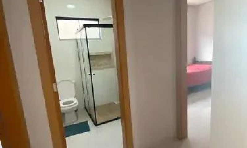Vendo Essa Casa Com ...