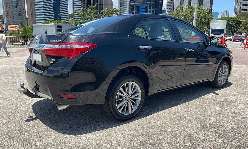 Toyota Corolla Xei 2...