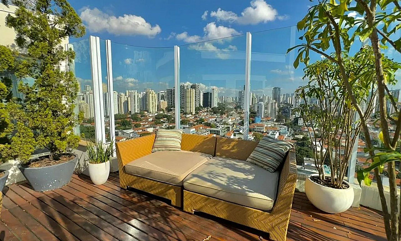 Cobertura Com 4 Suít...