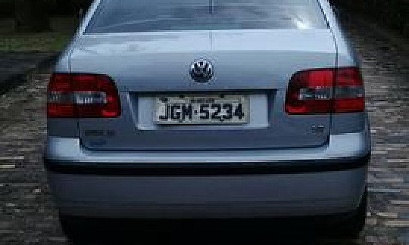 Vendo Polo 1.6...