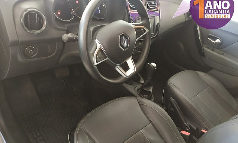 Renault Logan Iconic...