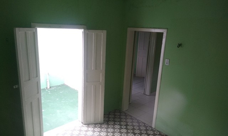 Casa Em Excelente Lo...