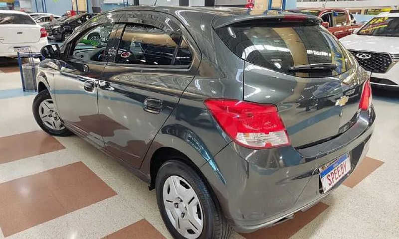 Chevrolet Onix  1.0 ...