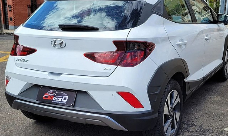 Hyundai Hb20X Evolut...