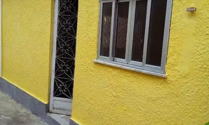 Casa De Vila Com Um ...