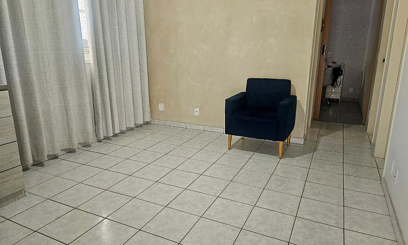 Casa De Tres Quartos...
