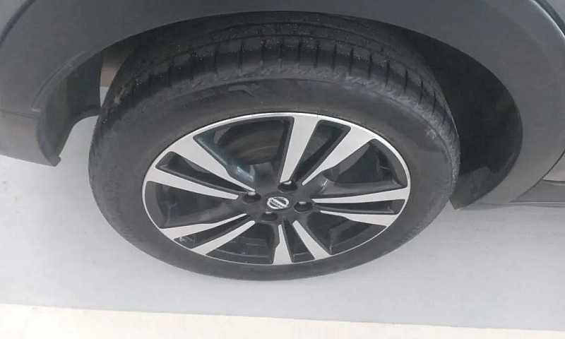 Nissan Kicks Advance...