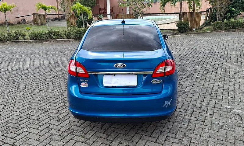 Ford Fiesta Se 1.6 1...