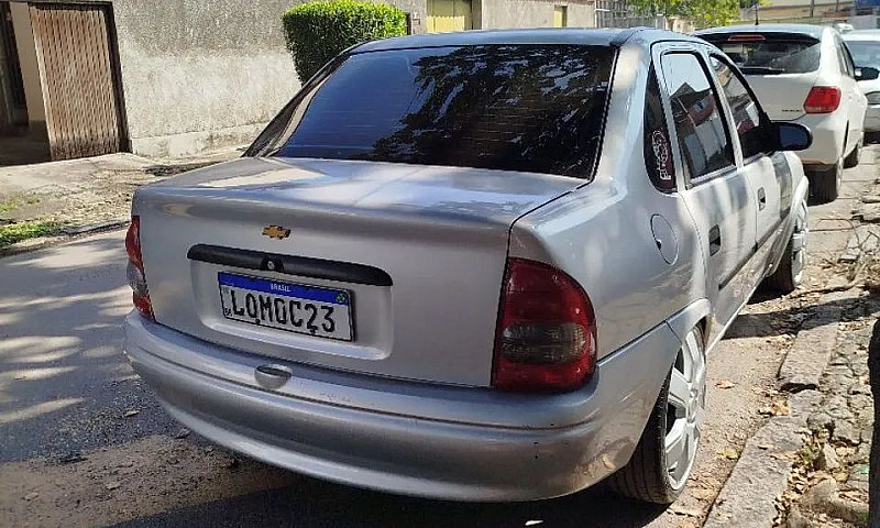 Chevrolet Corsa Sed....