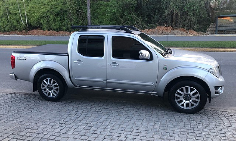 Nissan Frontier Sl 2...