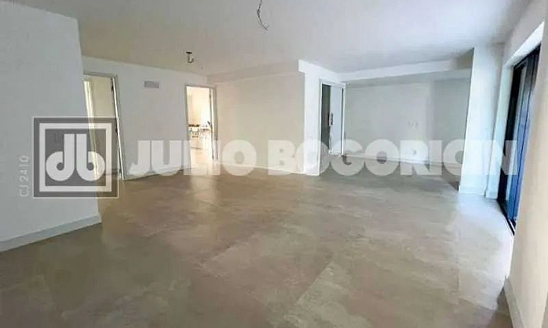 Apartamento Com Área...