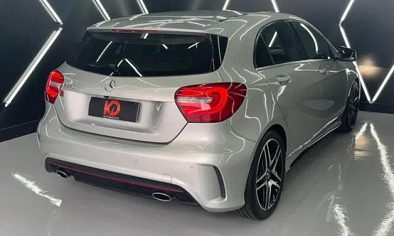 Mercedes-Benz Classe...