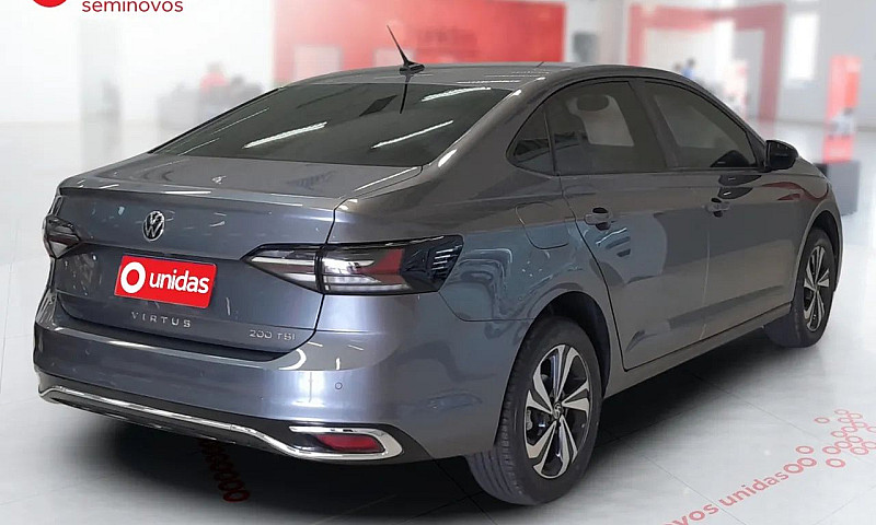 Volkswagen Virtus Co...