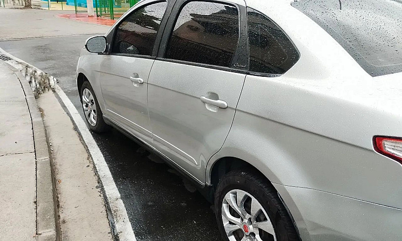 Fiat Grand Siena Att...