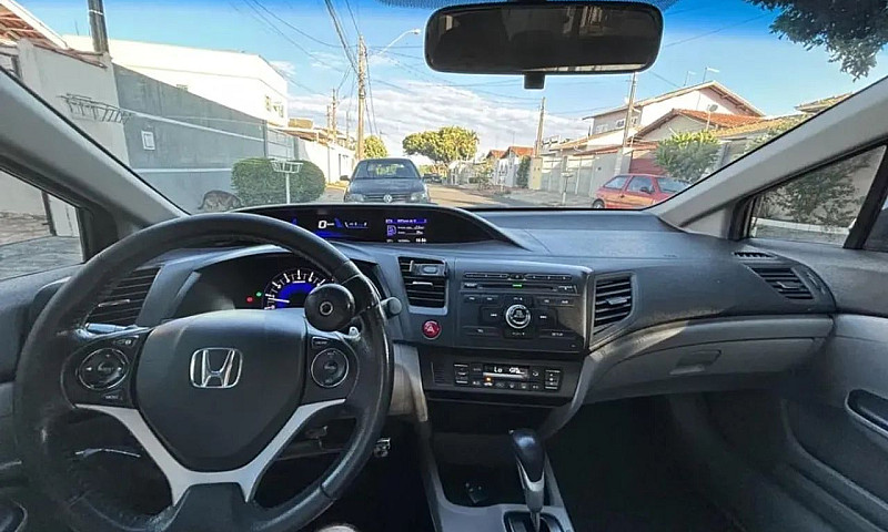Honda Civic Sedan Lx...