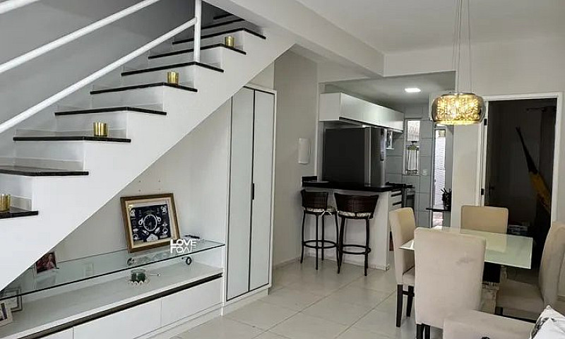 Casa Em Condomínio M...