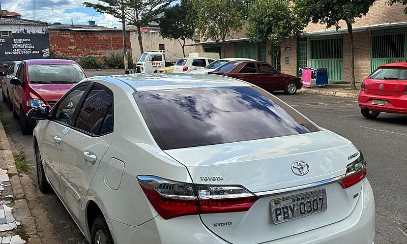 Toyota Corolla Gli U...