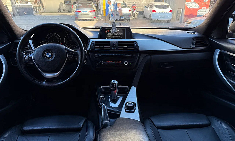 Bmw 328I A 2.0 Tb/2....