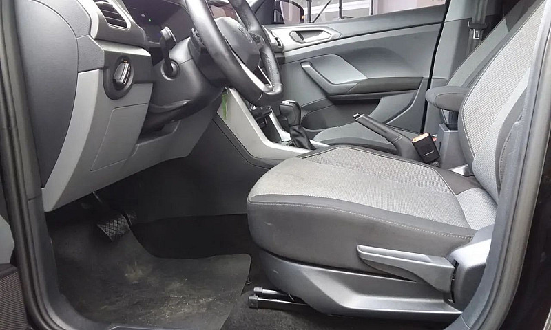 Volkswagen T-Cross 1...