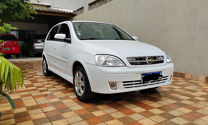 Chevrolet Corsa Hatc...