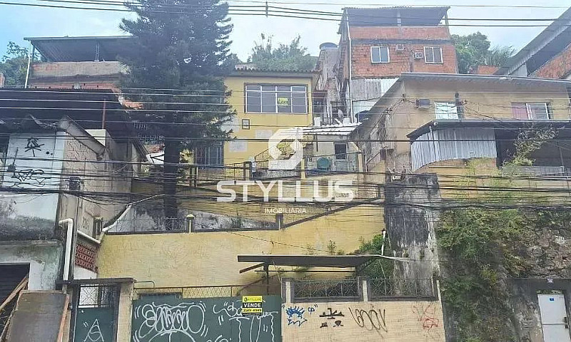 Casa De Frente De Ru...