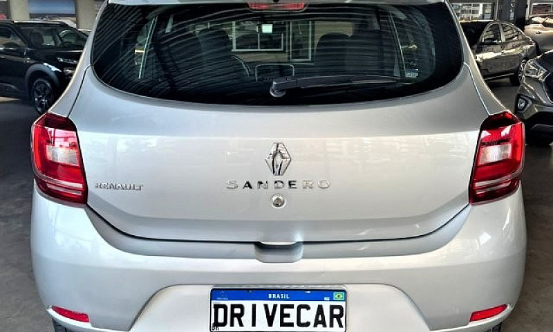 Renault Sandero 2016...