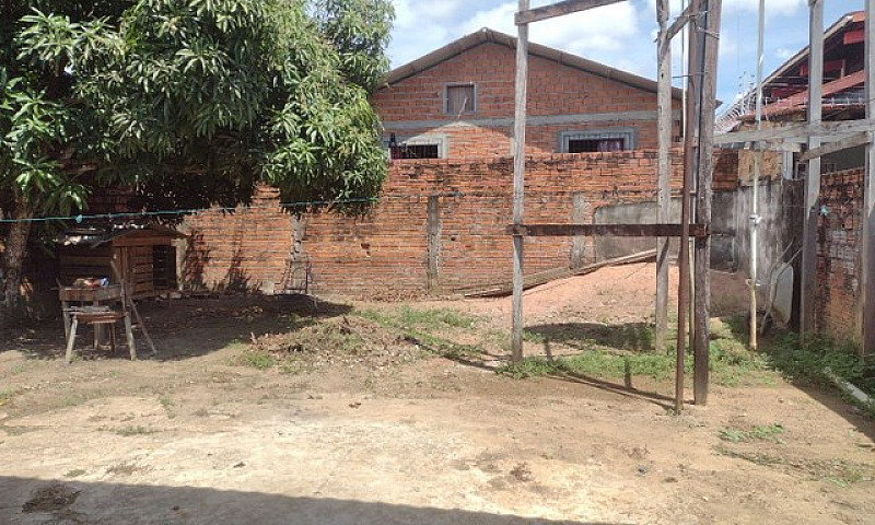 Vende Casa No Bairro...